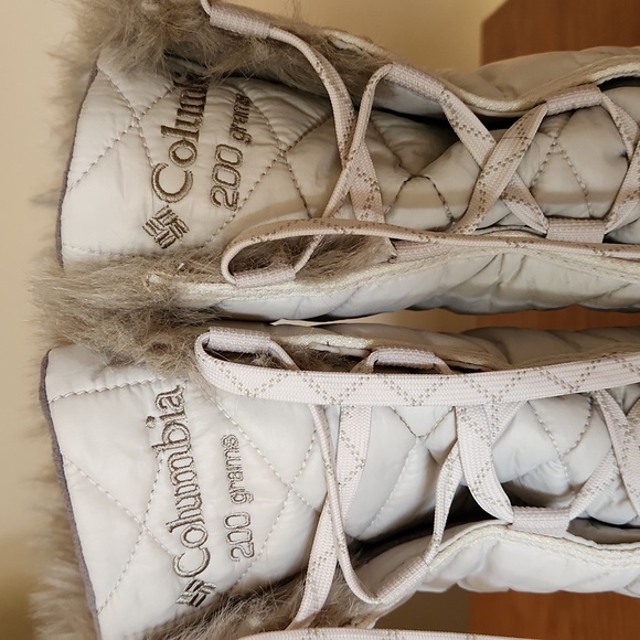 COLUMBIA waterproof off white womans size 7 winter boots - Picture 4 of 12